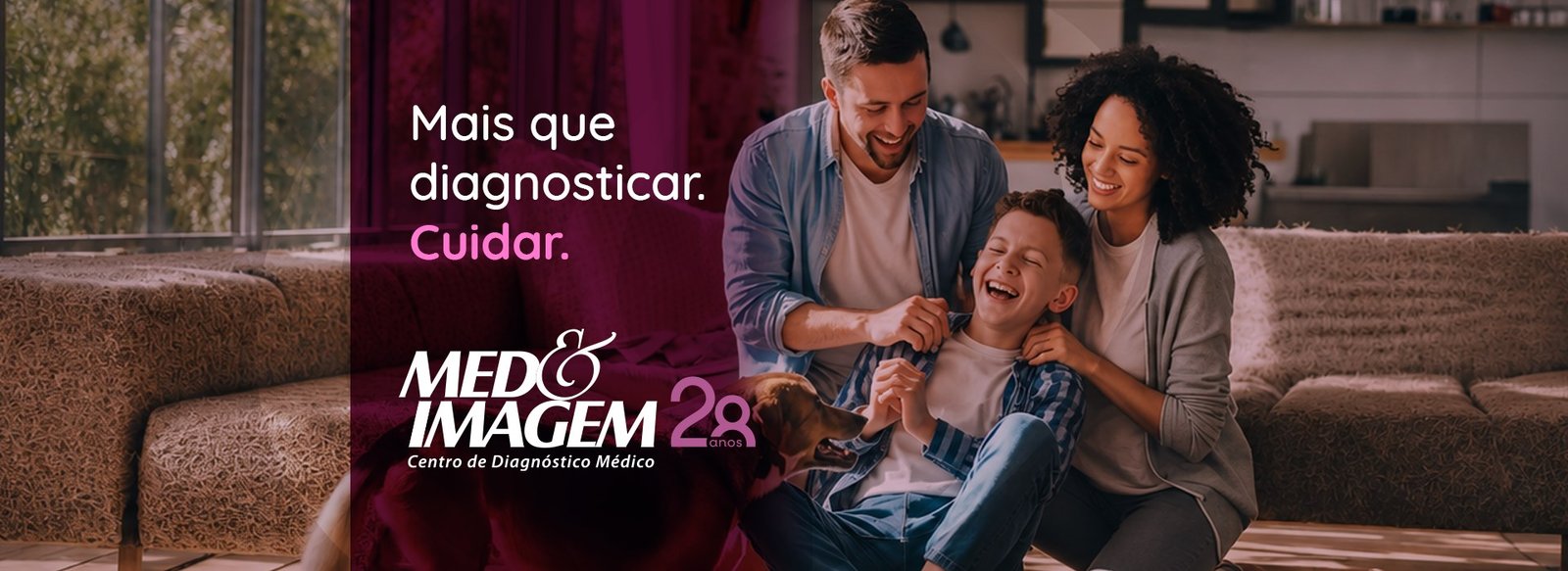 Campanha Med&Imagem de 28 anos, com uma família reunida.